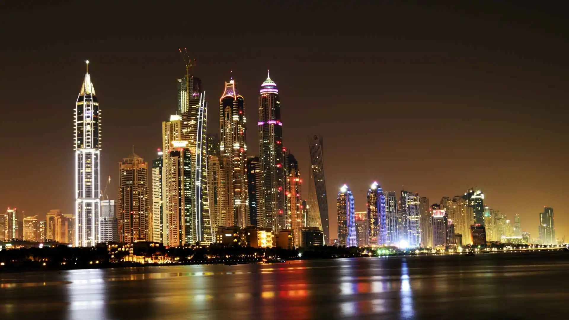 Dubai Mirage Escape
