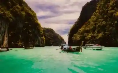 Faridabad To Thailand Tour (BKK,UTP & HKT)