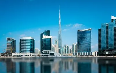 Dubai Mirage Escape